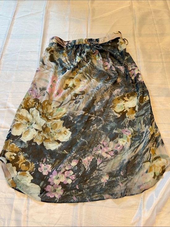 Haute Hippie Dresses & Skirts - Haute Hippie Floral A-Line Skirt in Olive, Pink & Cream